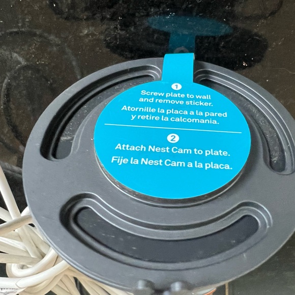 Google Nest Indoor Baby Security Camera 1st Generation - Picture 3 of 5